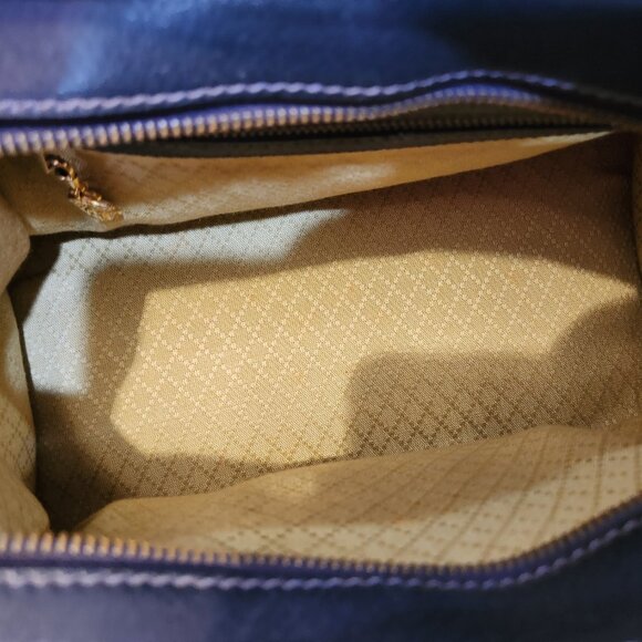 Gucci GG Plus Handbag - Picture 10 of 16